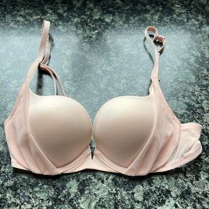 Victoria’s Secret push up bra